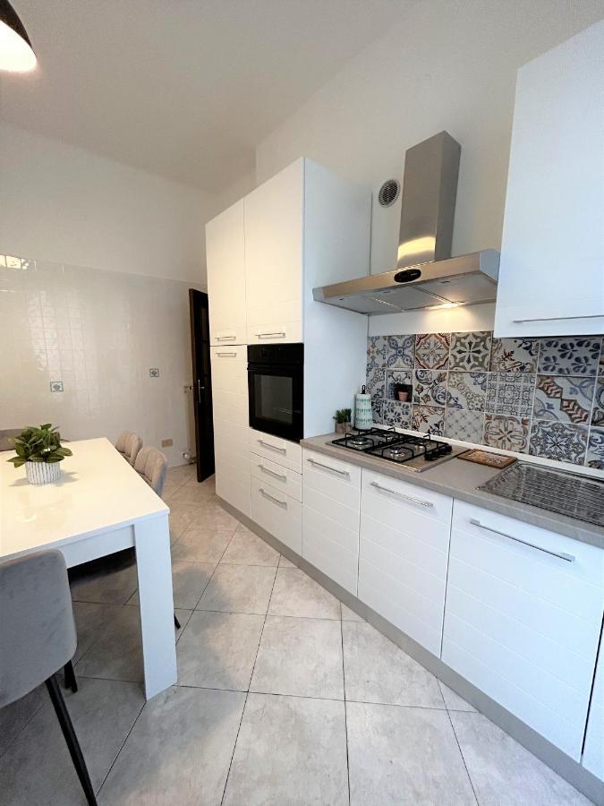 La Dotta Apartments - Via Guglielmo Marconi 24 Bologna Kültér fotó